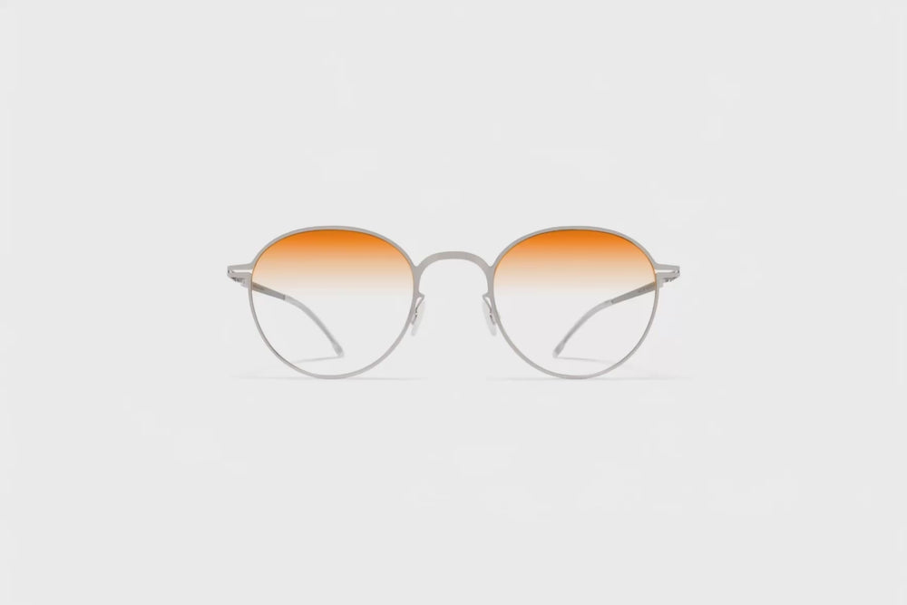 dy•nam•ic - O1 - 30% Orange mood changing lenses + panto frame